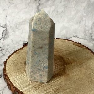 Trolleite Yoga Meditation Crystal (7.1 oz)